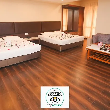 Grace Treasure Hotel